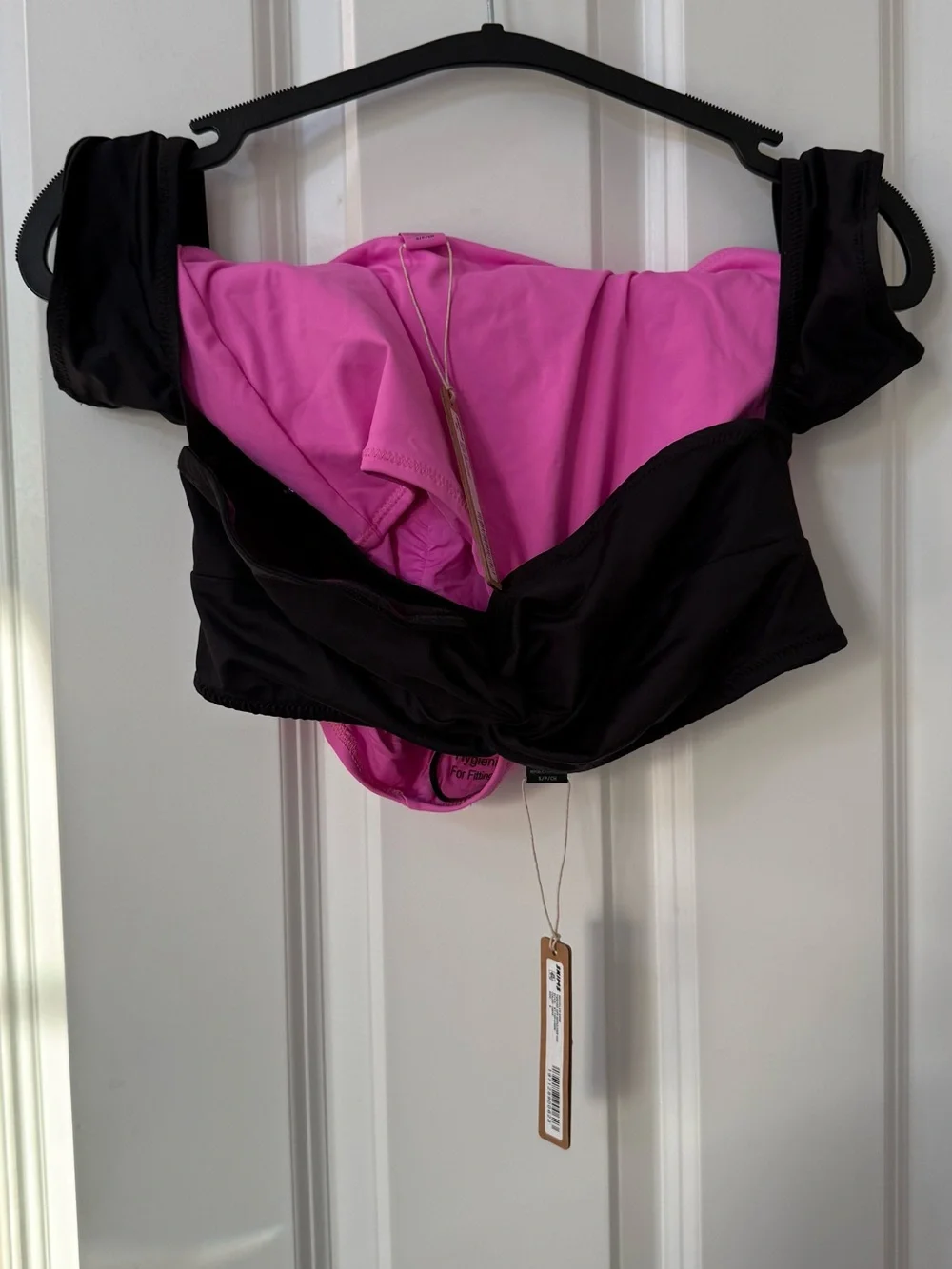 NWT SKIMS 3 pc Swim Triangle Top/Boyshorts in Neon Orchid/Off Shoulder in Onyx
